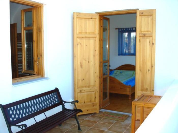 Venus Hill Studio With Private Pool By The Sea Hotel Damnoni Luaran gambar